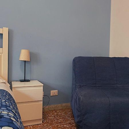Ale&Andrea Apartments Blu & Lilla Roma Ngoại thất bức ảnh