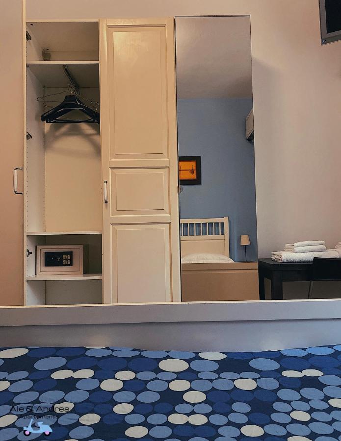 Ale&Andrea Apartments Blu & Lilla Roma Ngoại thất bức ảnh